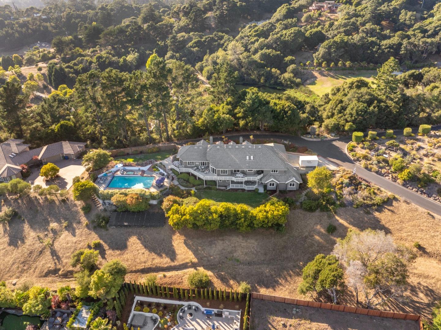 103 Carlino LN