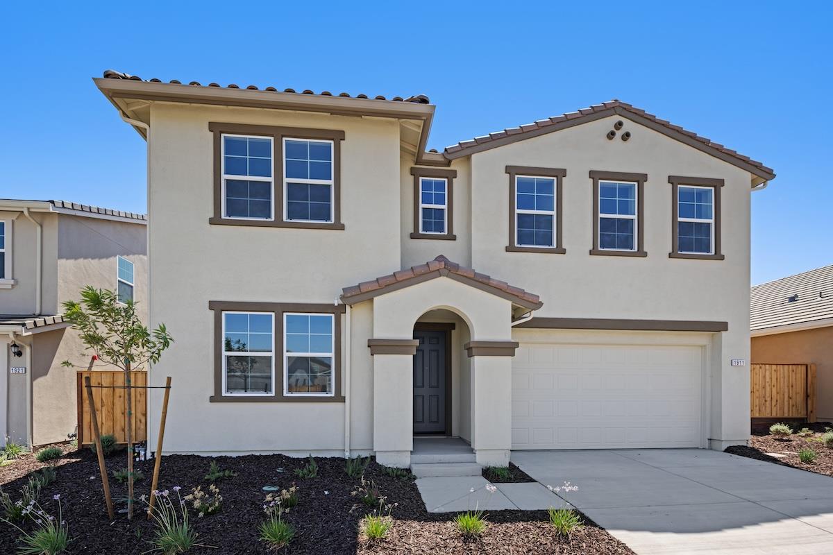 1911 Amaryllis Drive