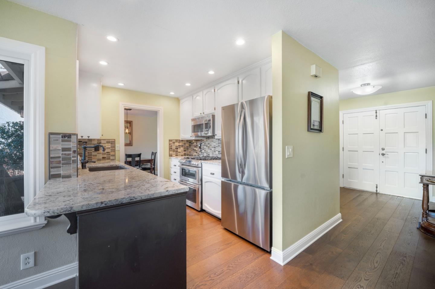 16780 Dry Creek