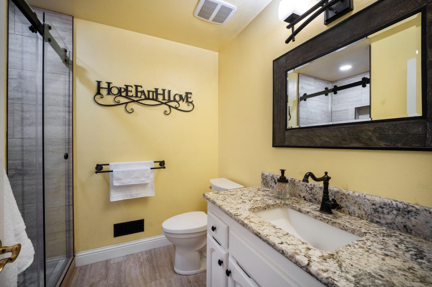 16780 Dry Creek