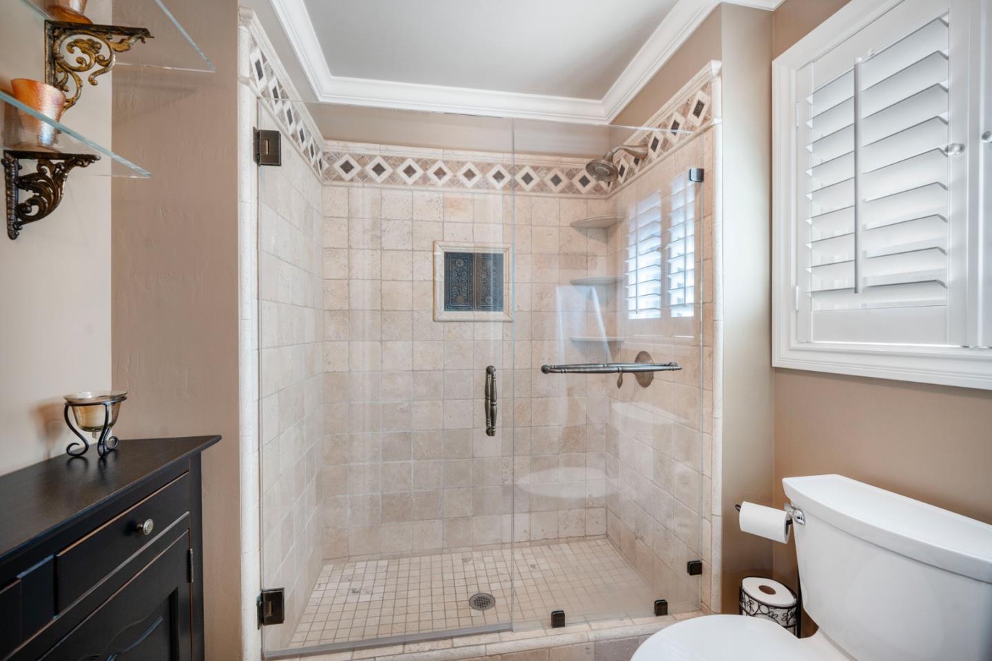 16780 Dry Creek