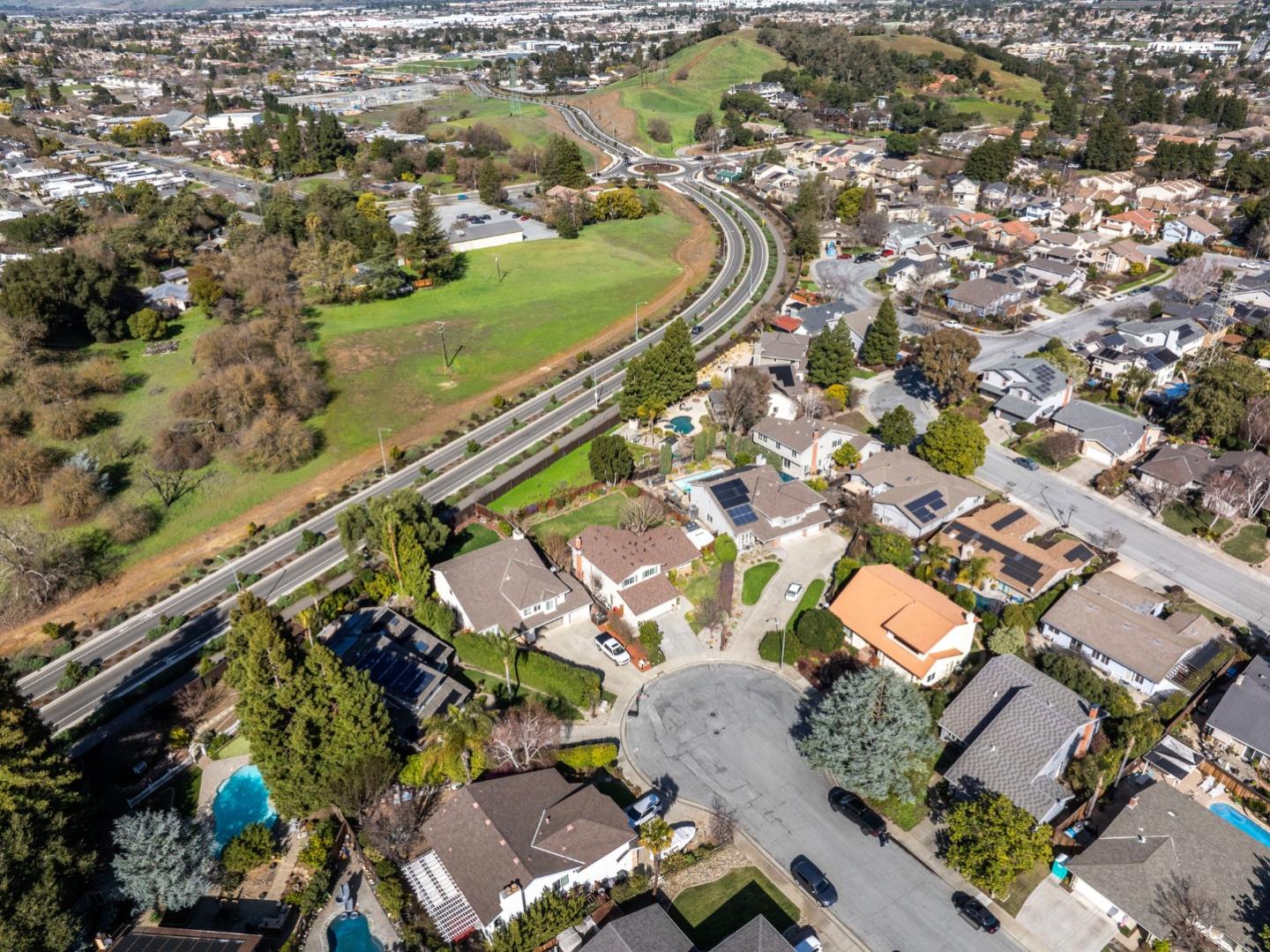 16780 Dry Creek