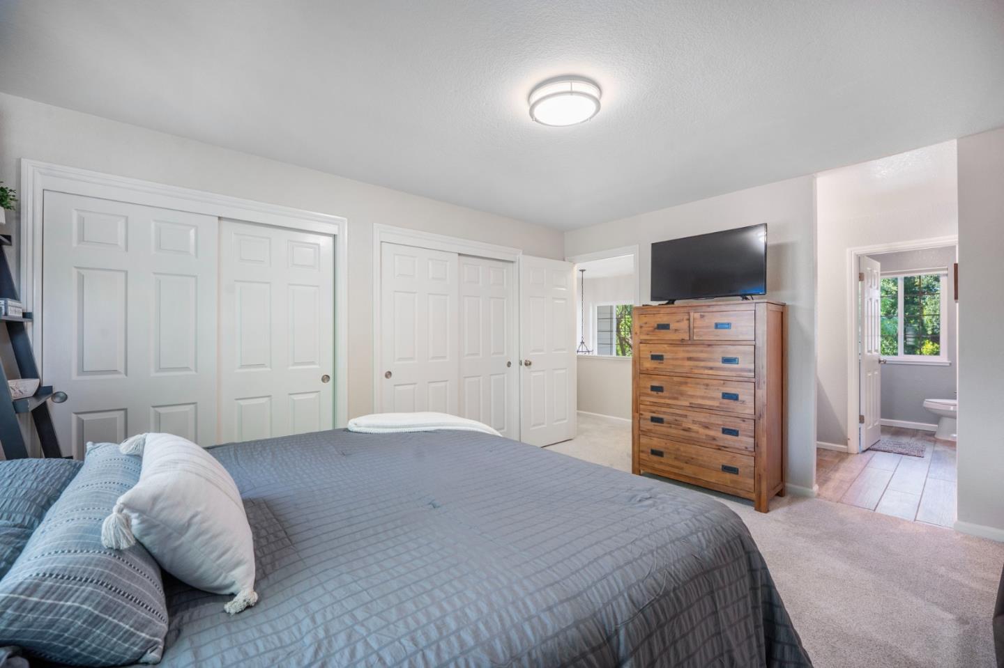 815 Oak Park DR