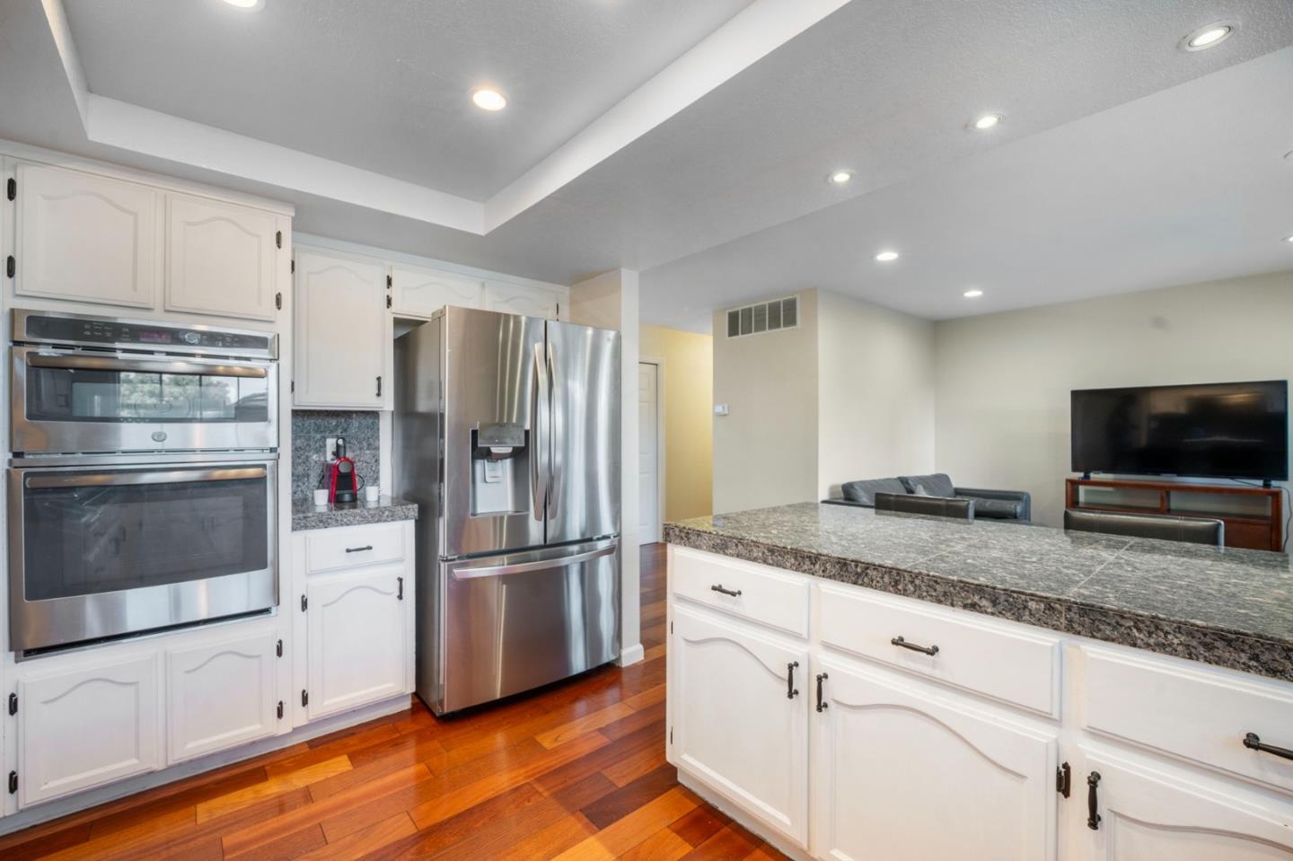 815 Oak Park DR