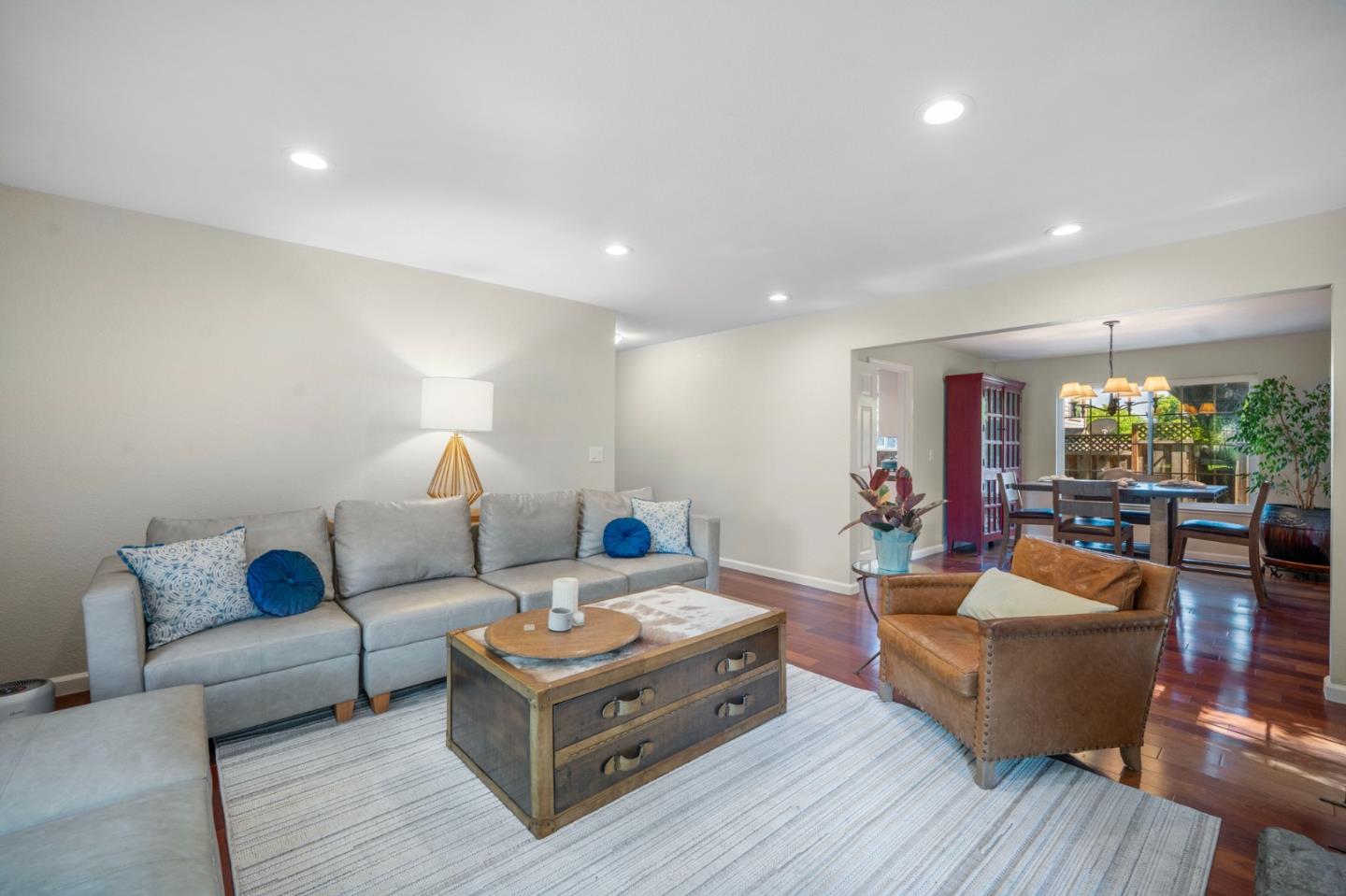 815 Oak Park DR