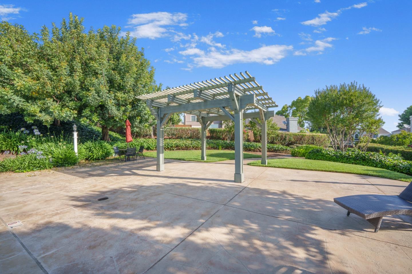 815 Oak Park DR