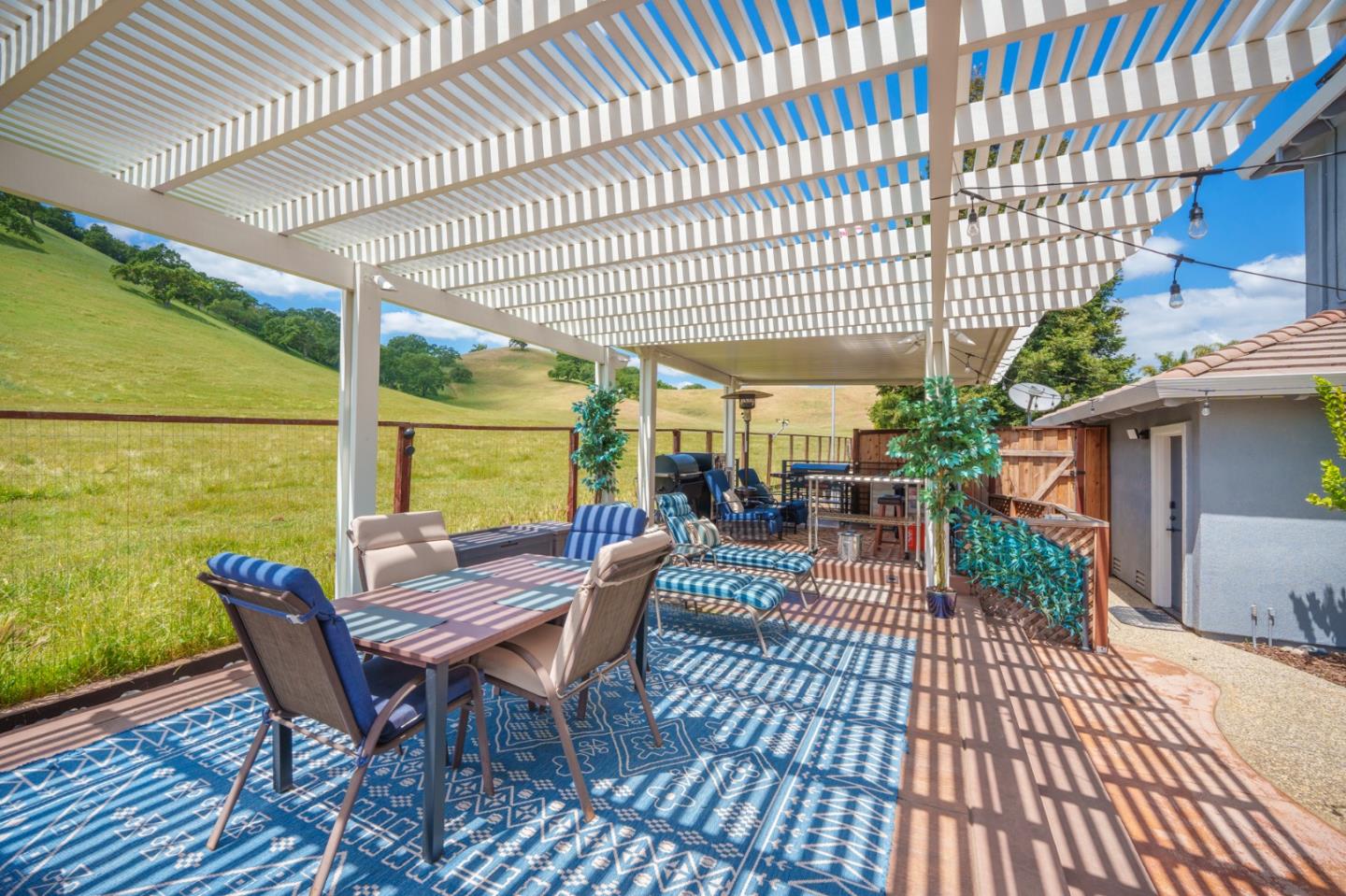 414 Waterton Court