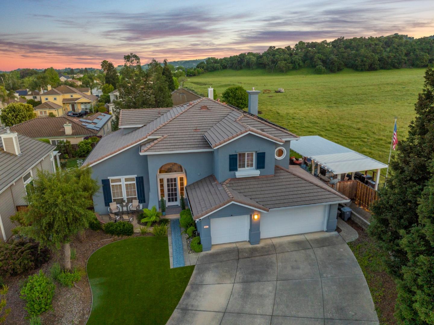 414 Waterton Court