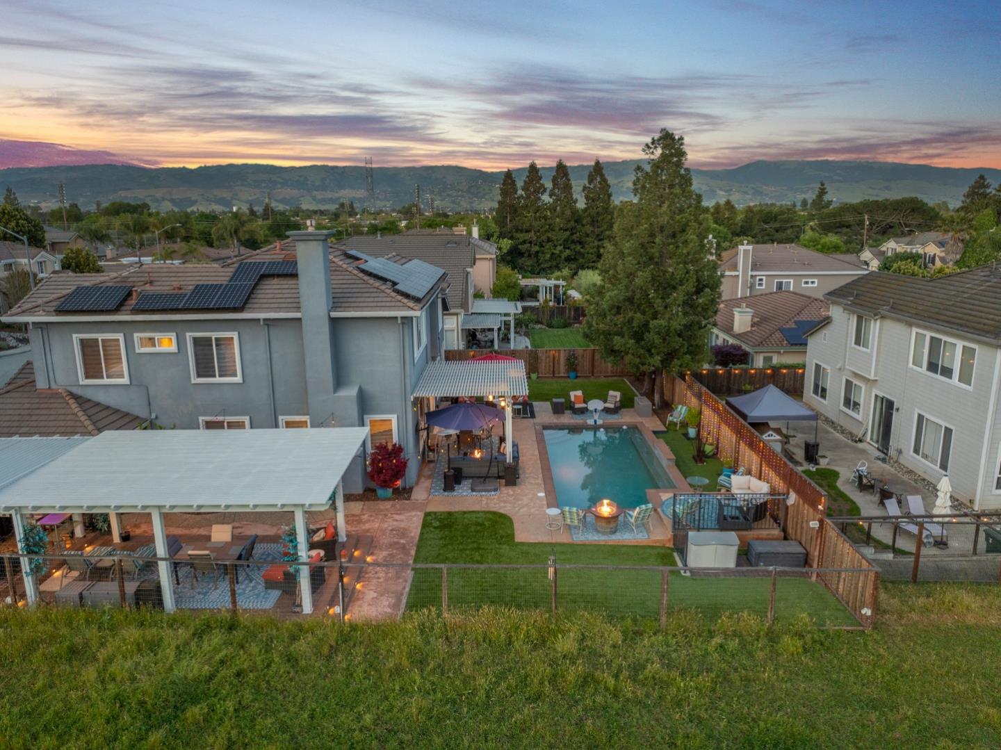 414 Waterton Court