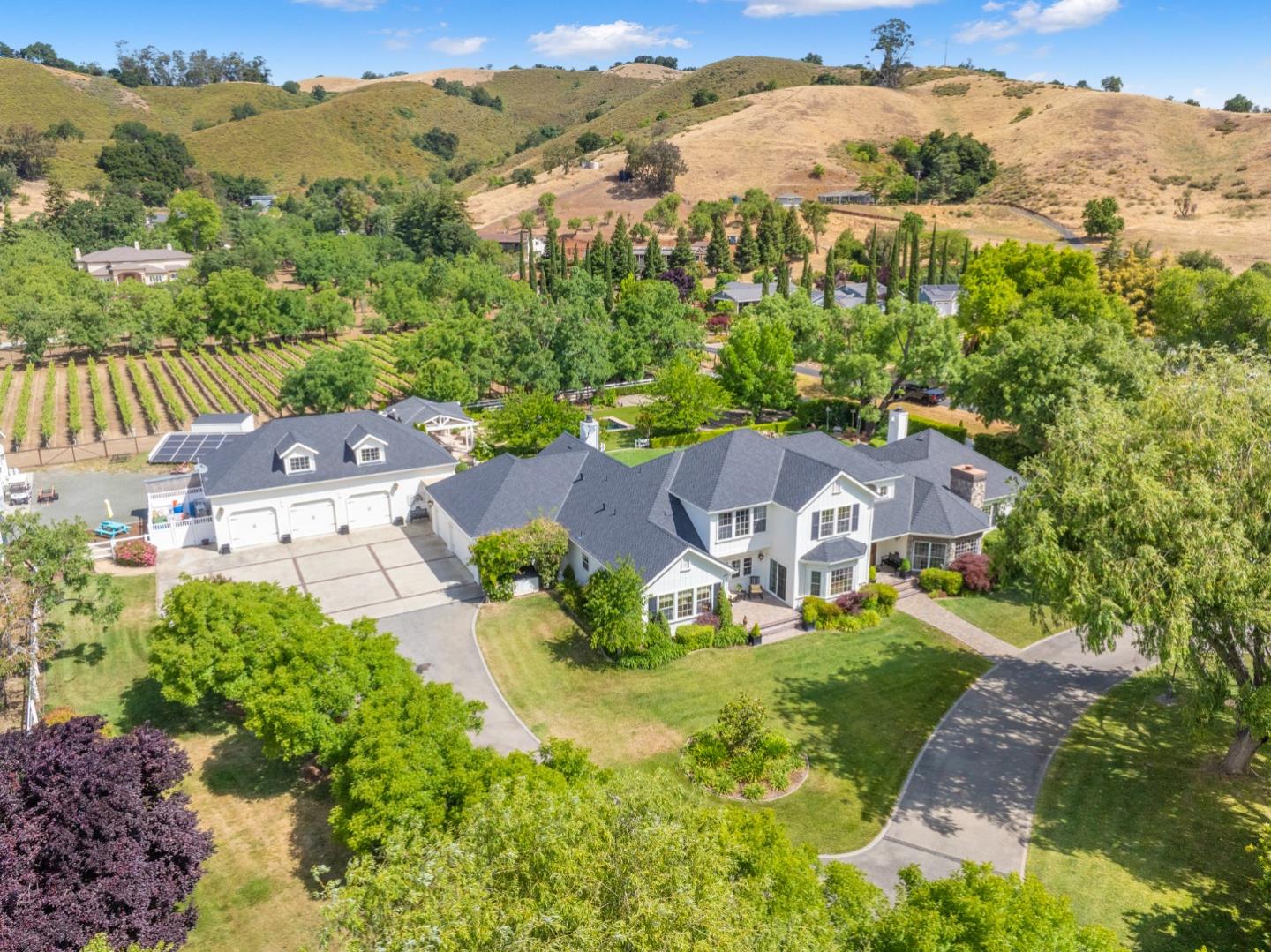 15209 Sycamore Drive