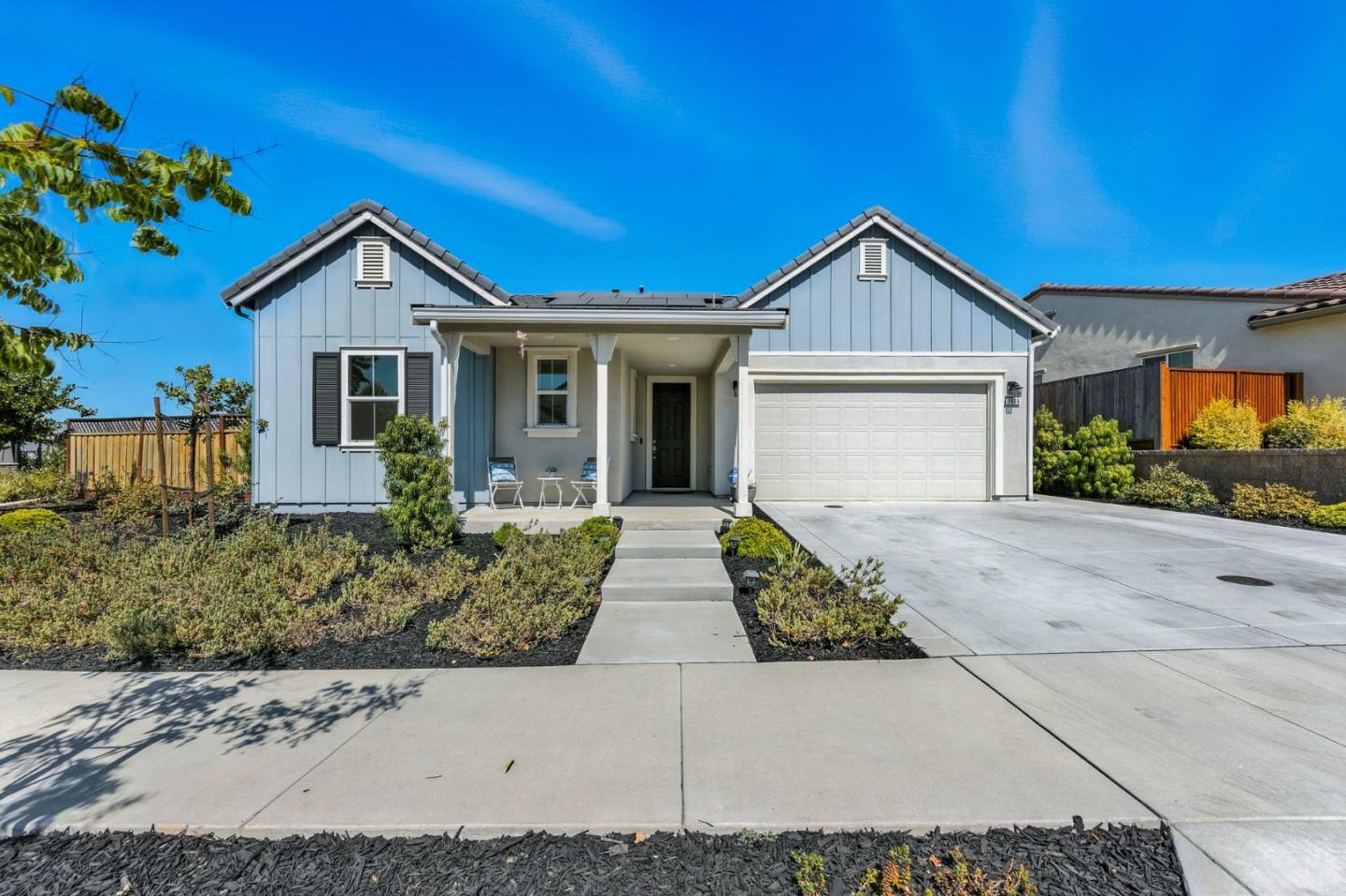1555 Sawana Way