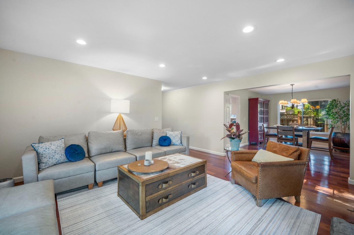 815 Oak Park Drive