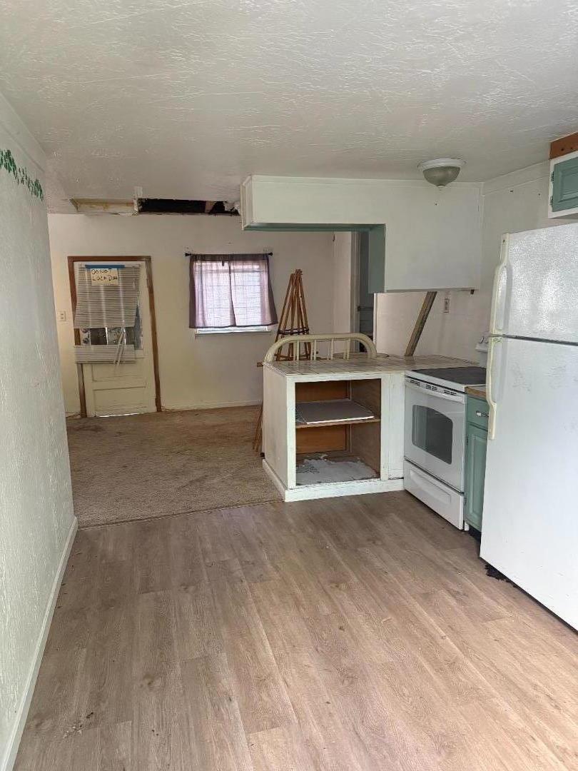 65 East Second Street