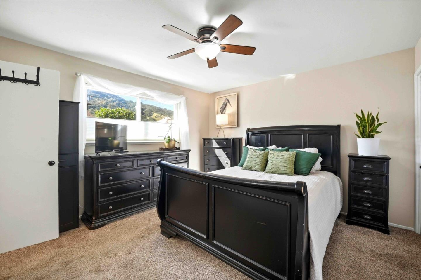 545 West Dunne Avenue