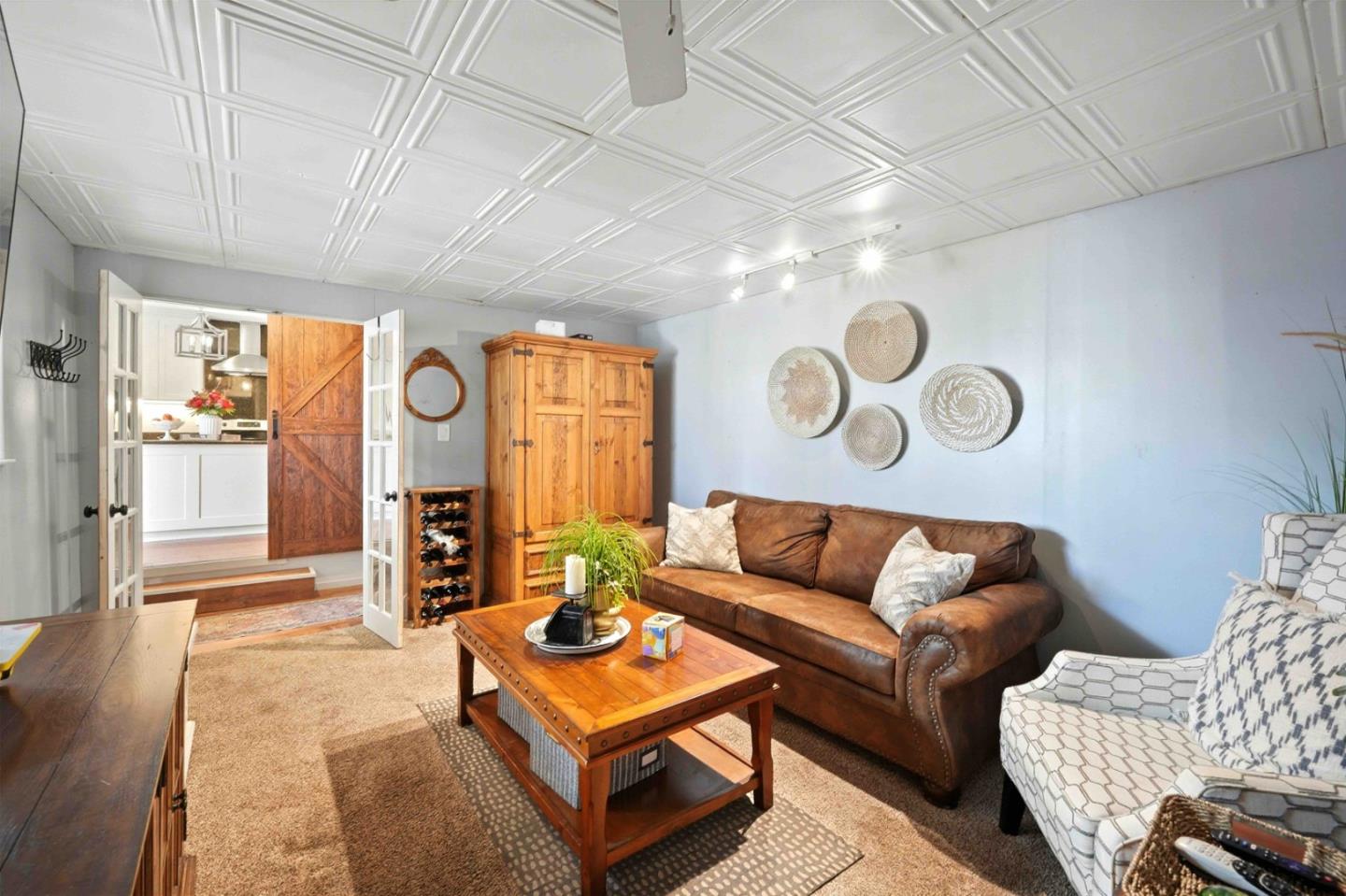 545 West Dunne Avenue