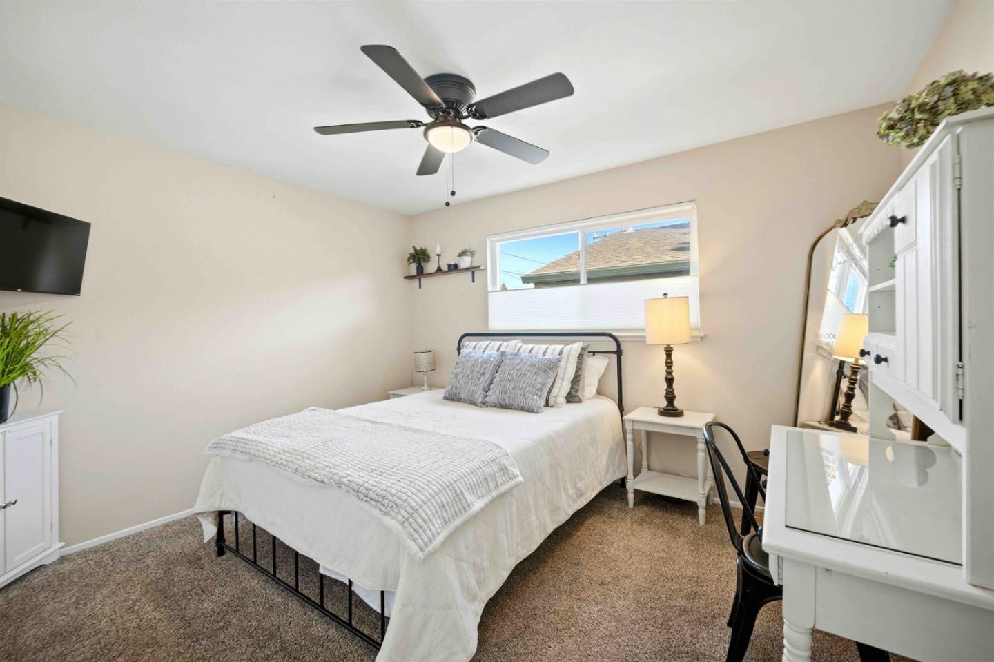 545 West Dunne Avenue