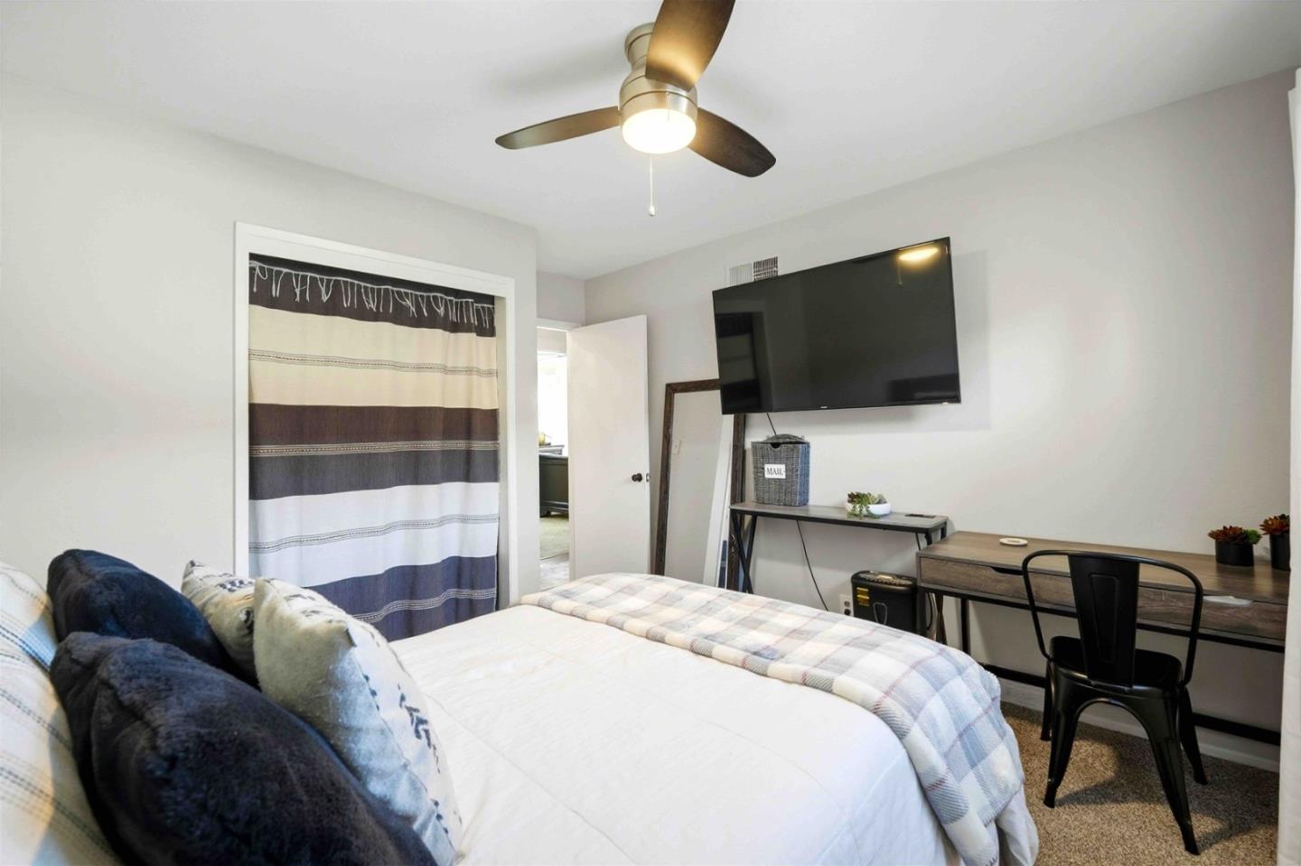 545 West Dunne Avenue