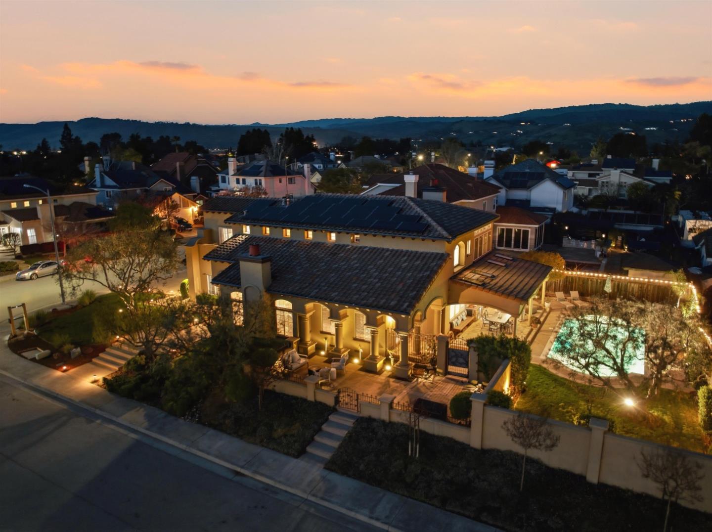 832 English Walnut Way