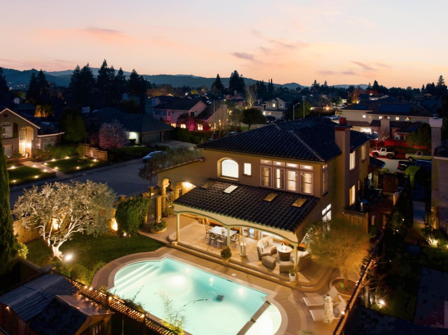 832 English Walnut Way