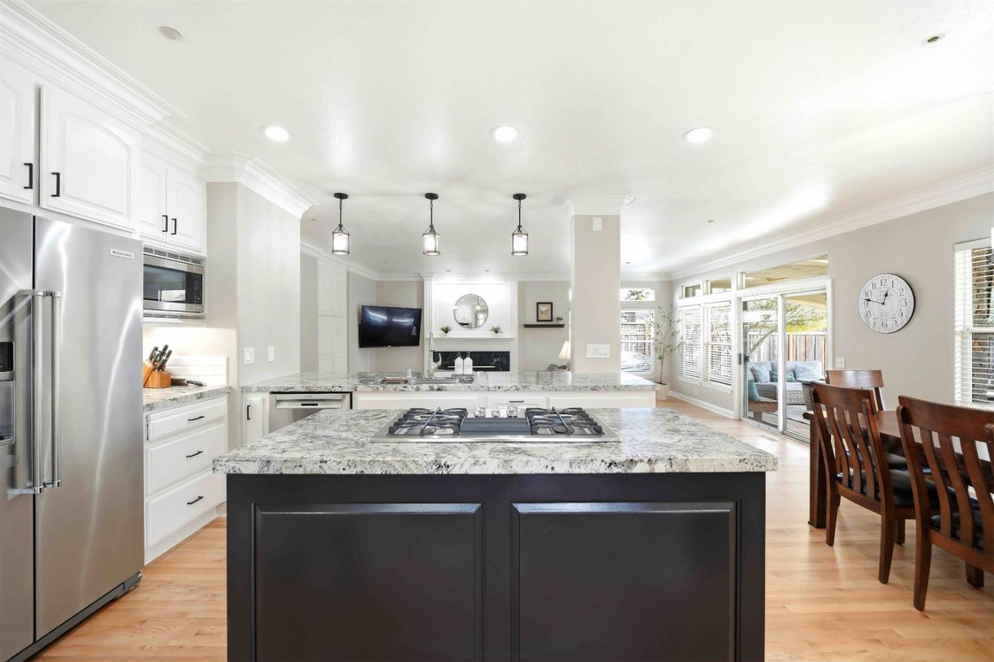 832 English Walnut Way