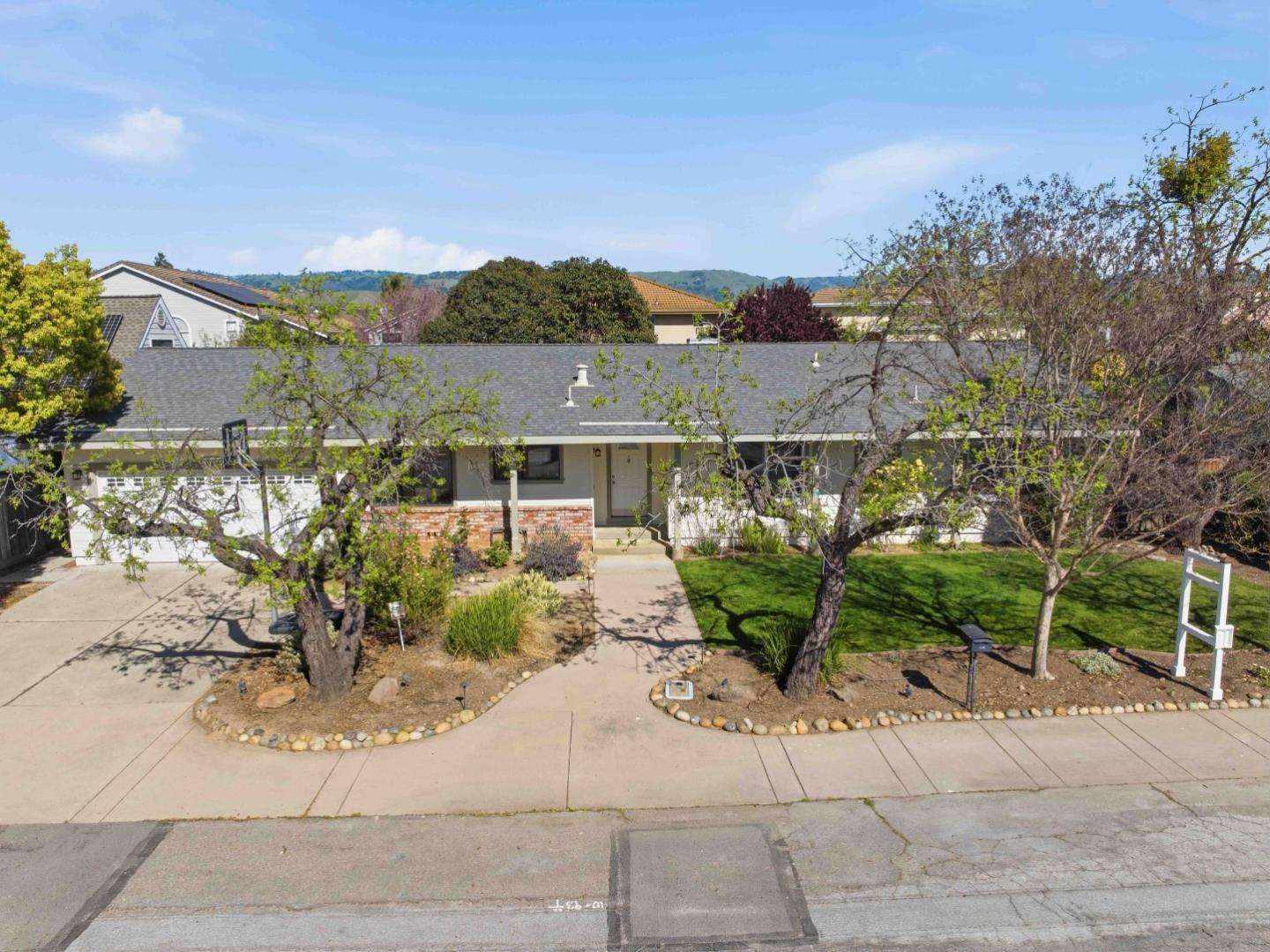 17266 James Lex Lane