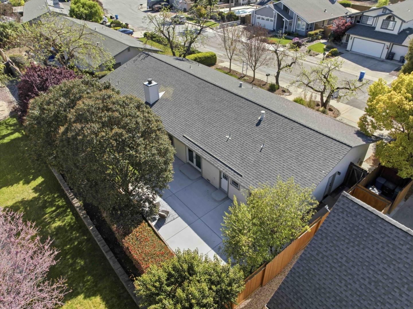 17266 James Lex Lane