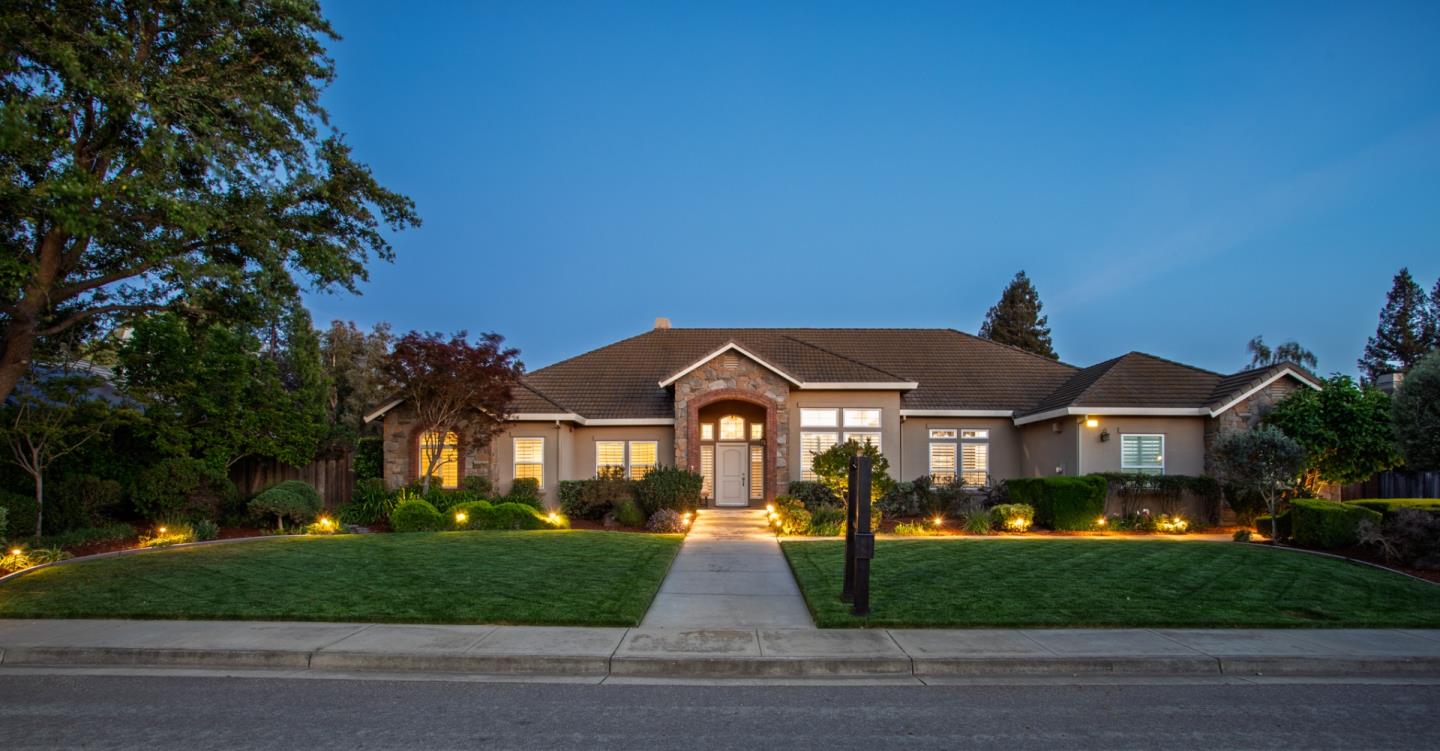 1960 Pear Drive