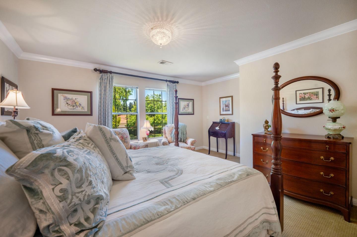 15209 Sycamore Drive