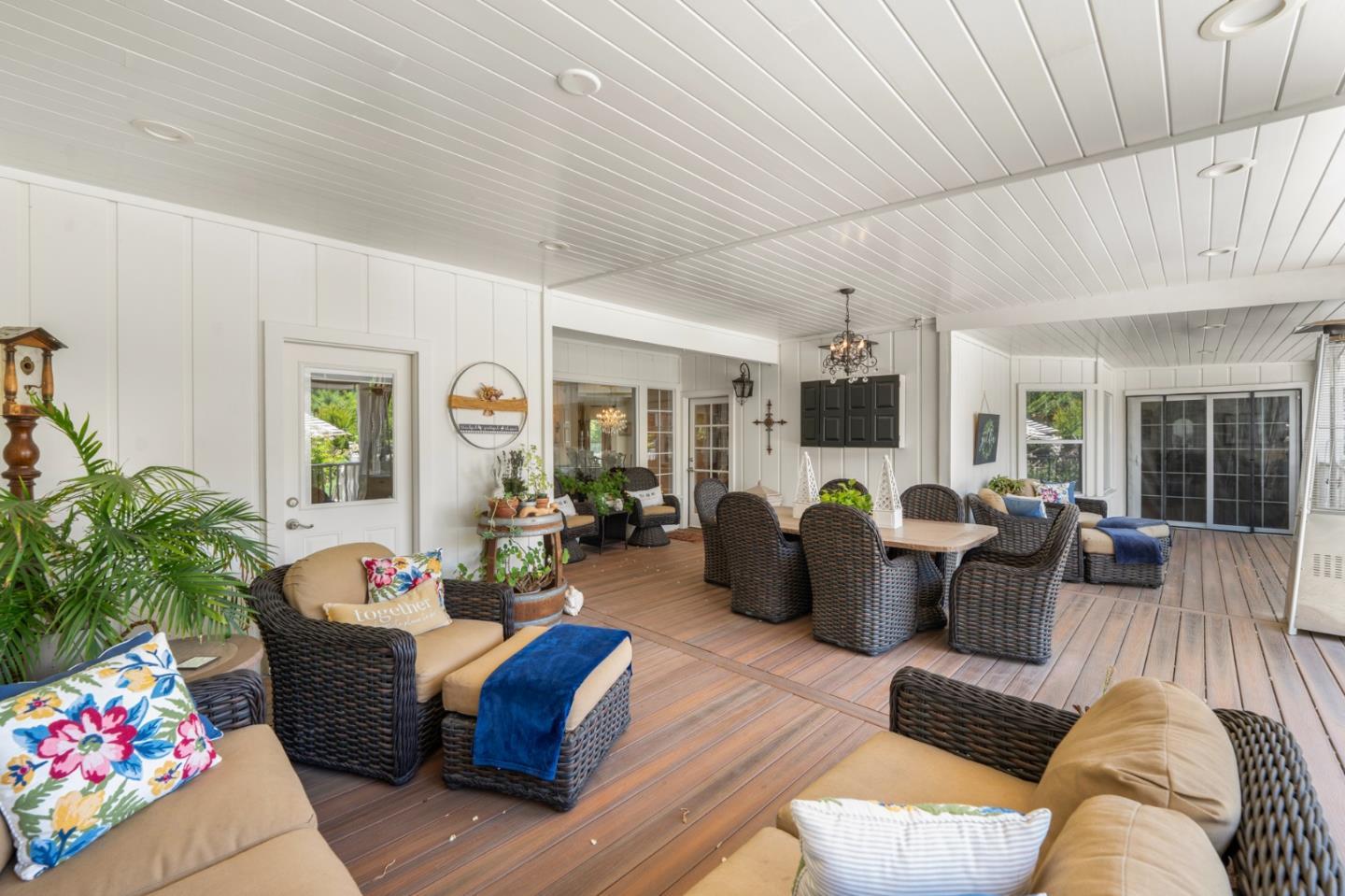 15209 Sycamore Drive