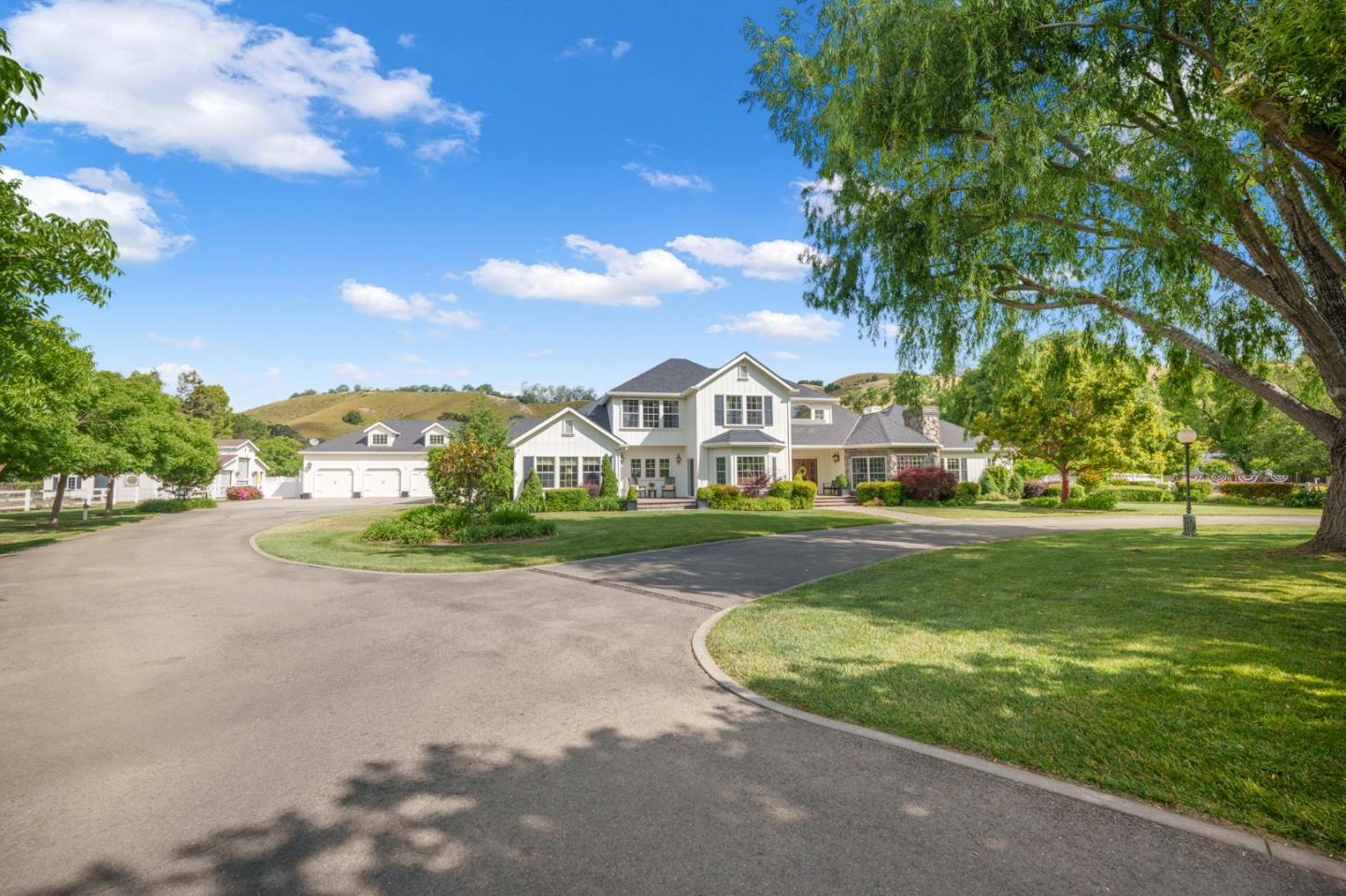 15209 Sycamore Drive