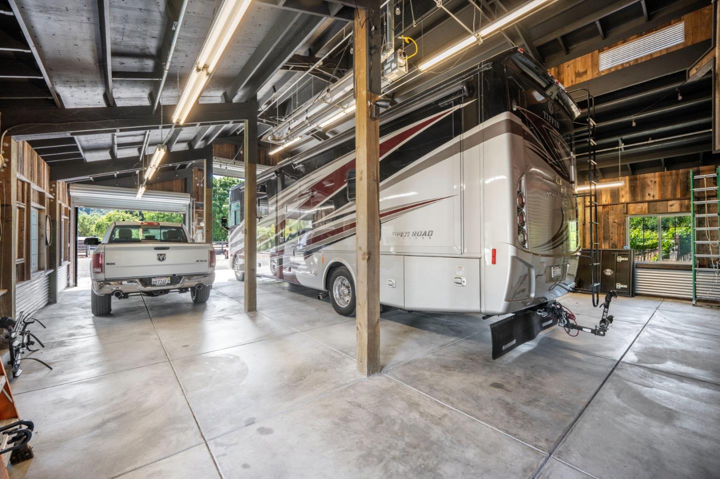 15209 Sycamore Drive