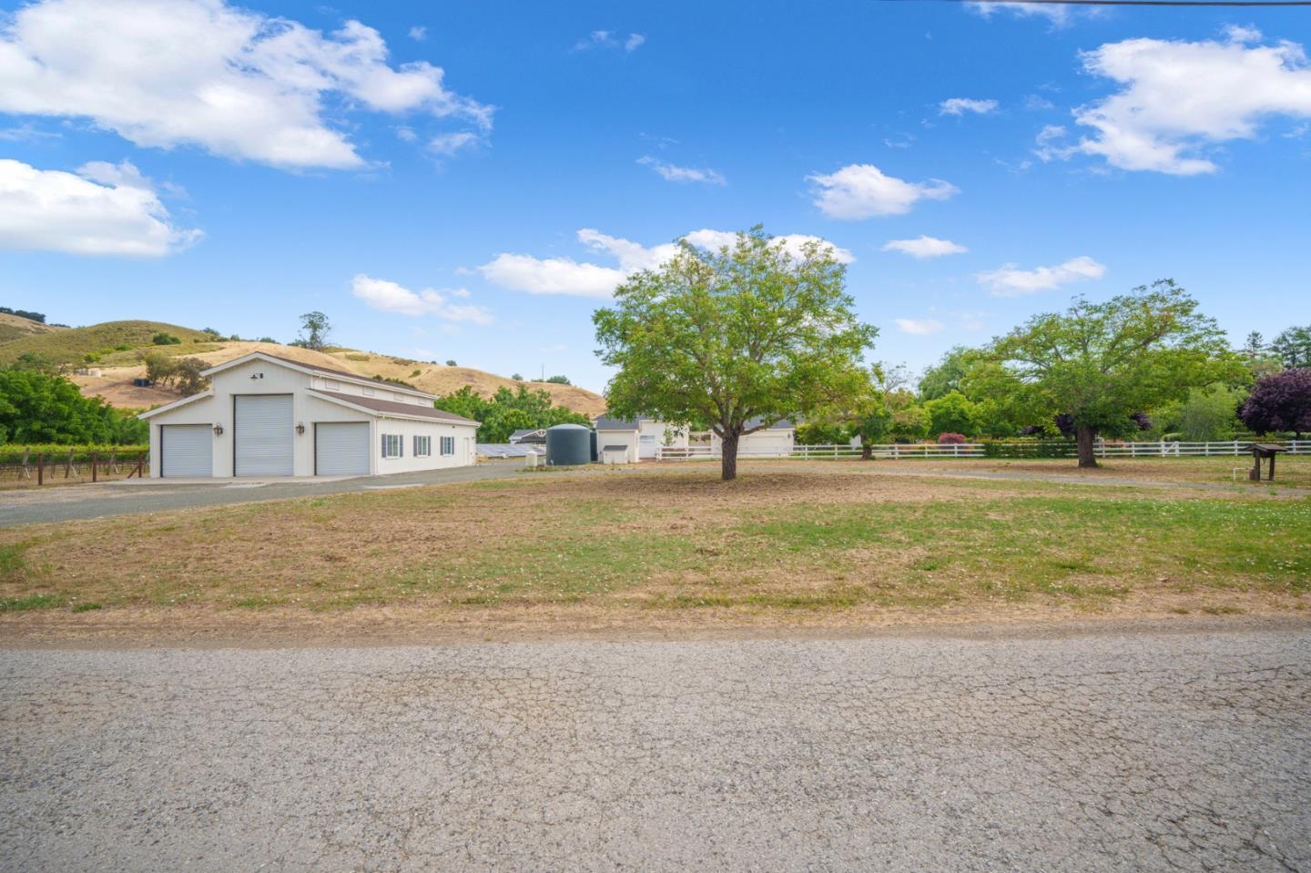 15209 Sycamore Drive