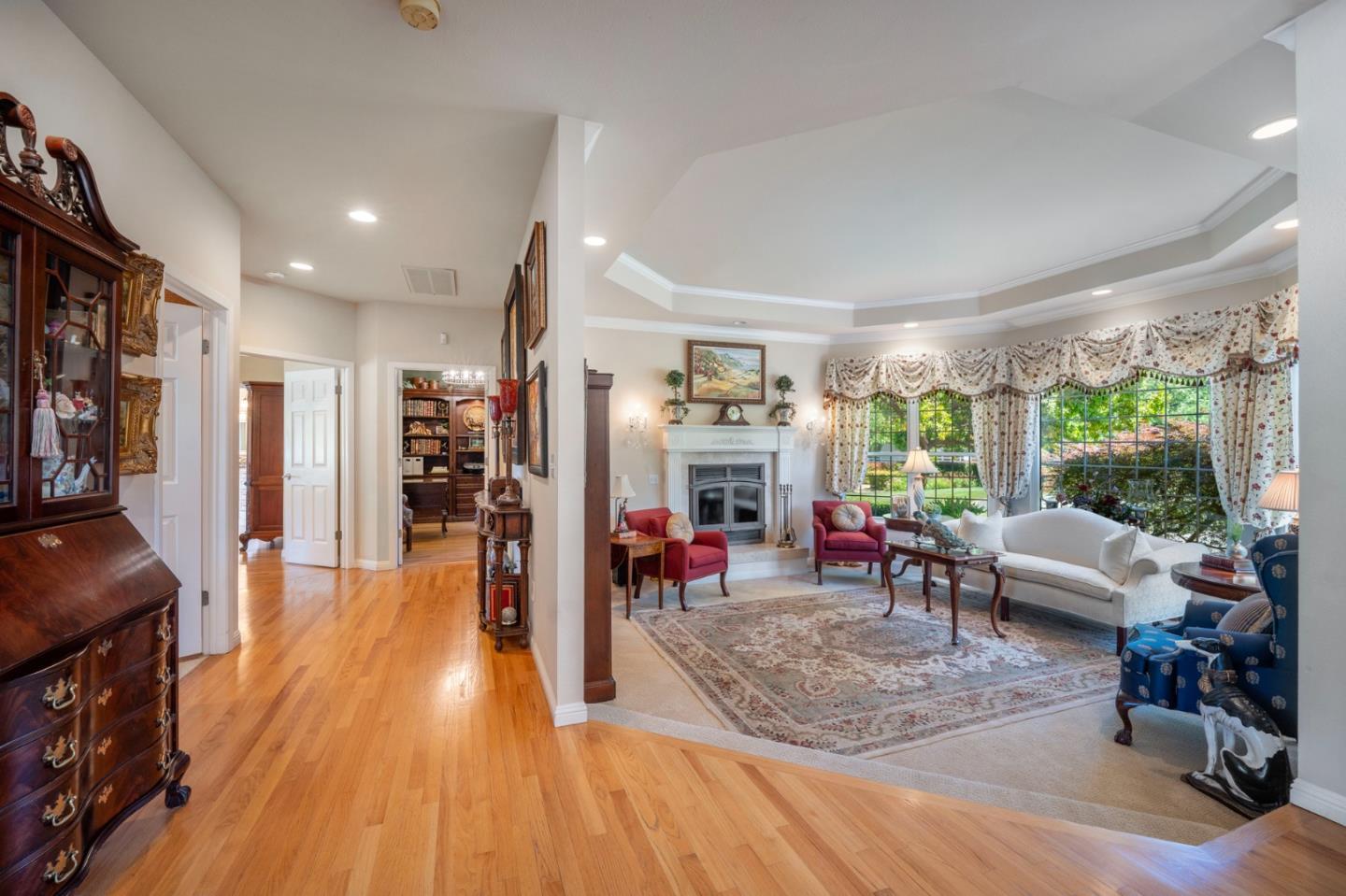 15209 Sycamore Drive