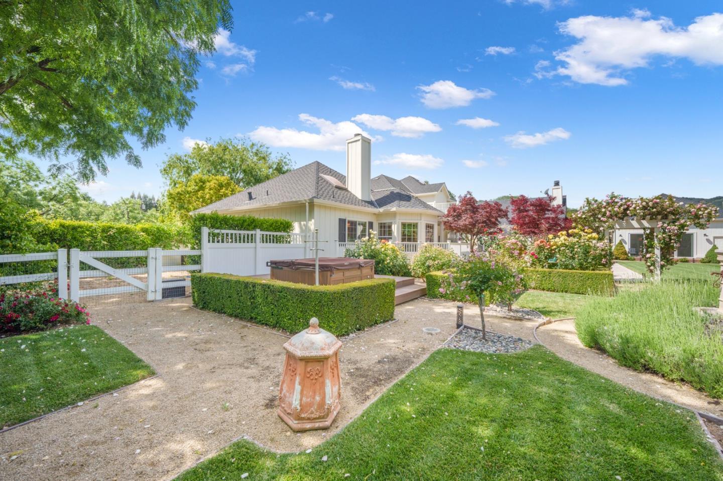 15209 Sycamore Drive