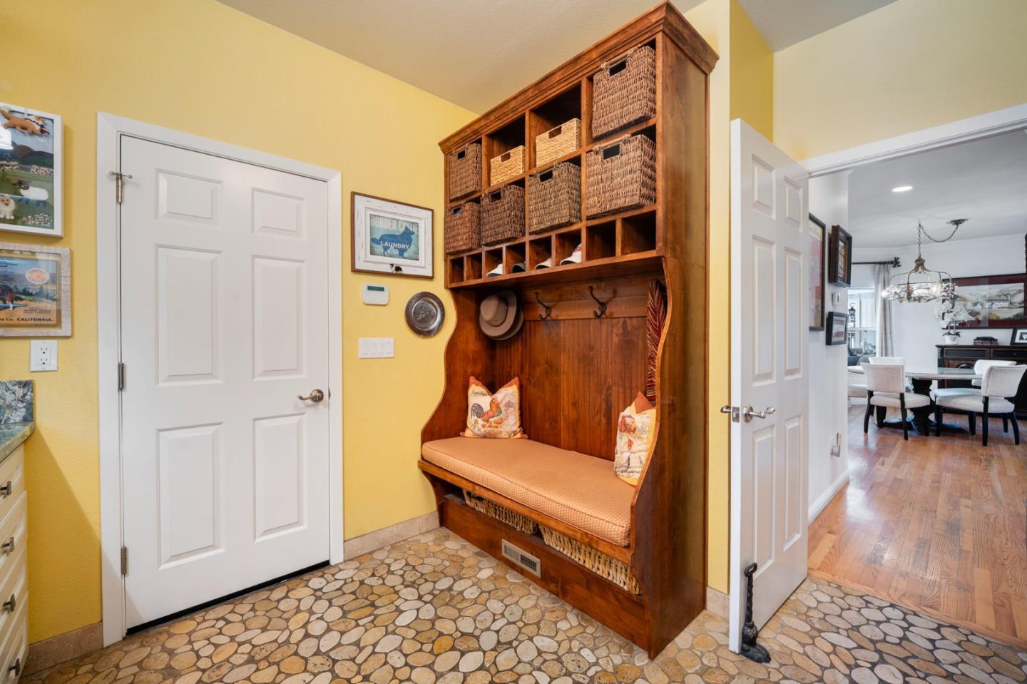 15209 Sycamore Drive