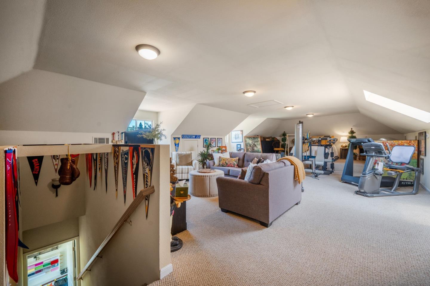 15209 Sycamore Drive