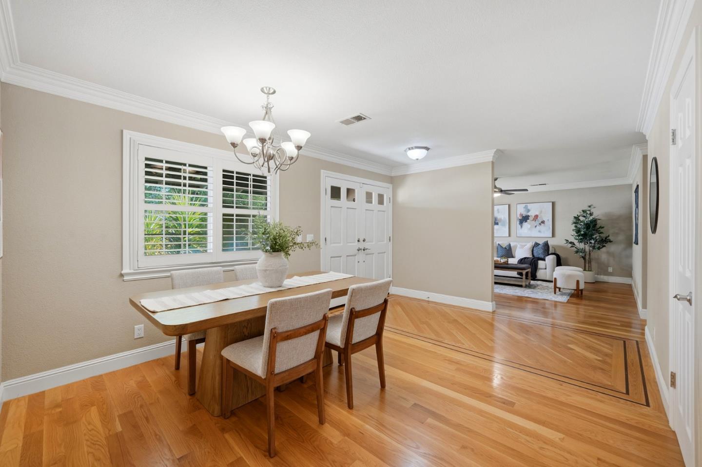1065 Ortega CIR