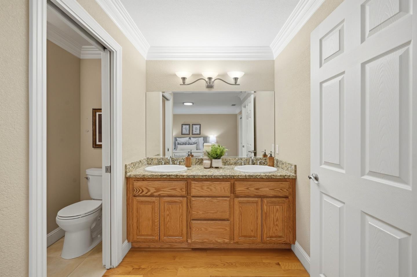 1065 Ortega CIR