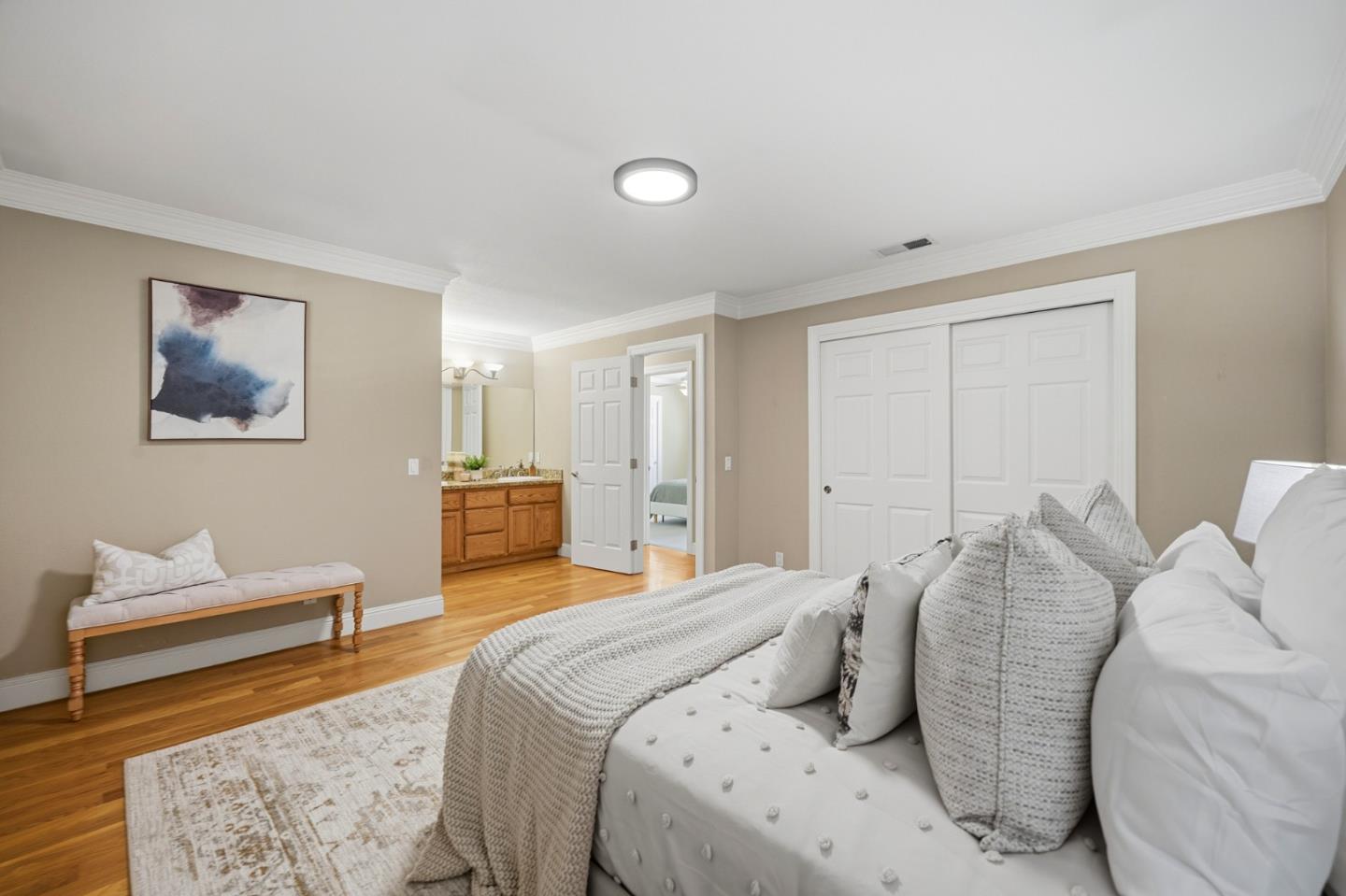 1065 Ortega CIR