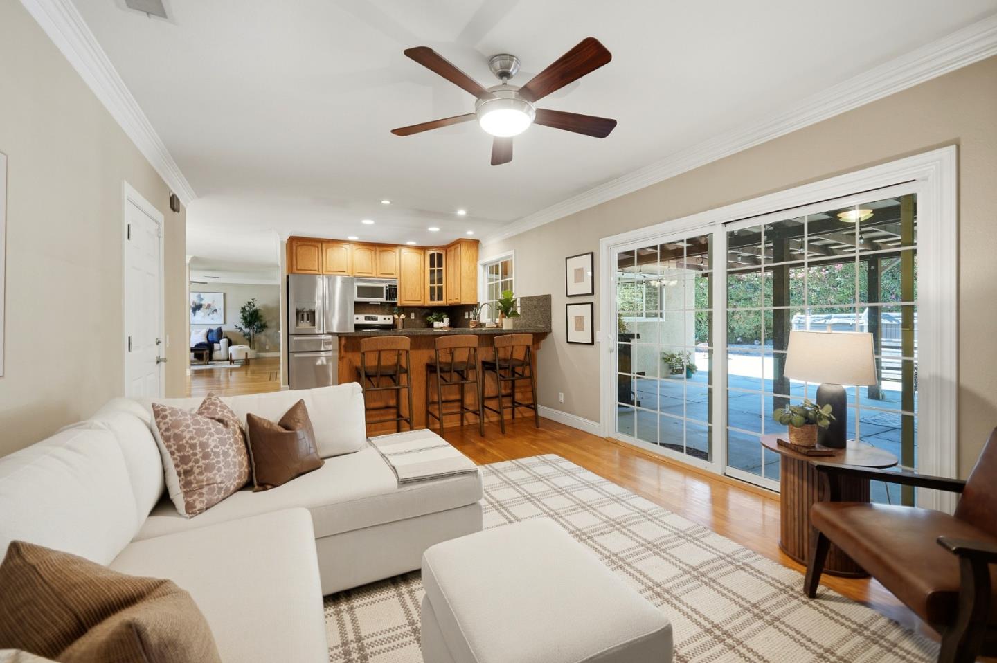 1065 Ortega CIR
