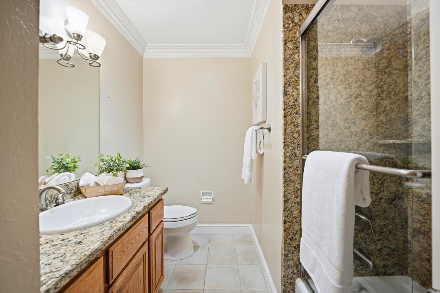 1065 Ortega CIR