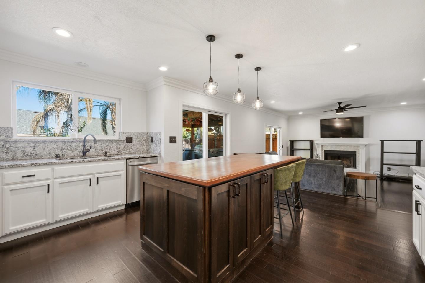 26 La Crosse DR