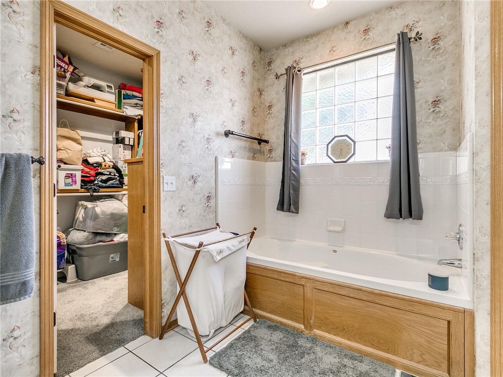 152 Cypress NW