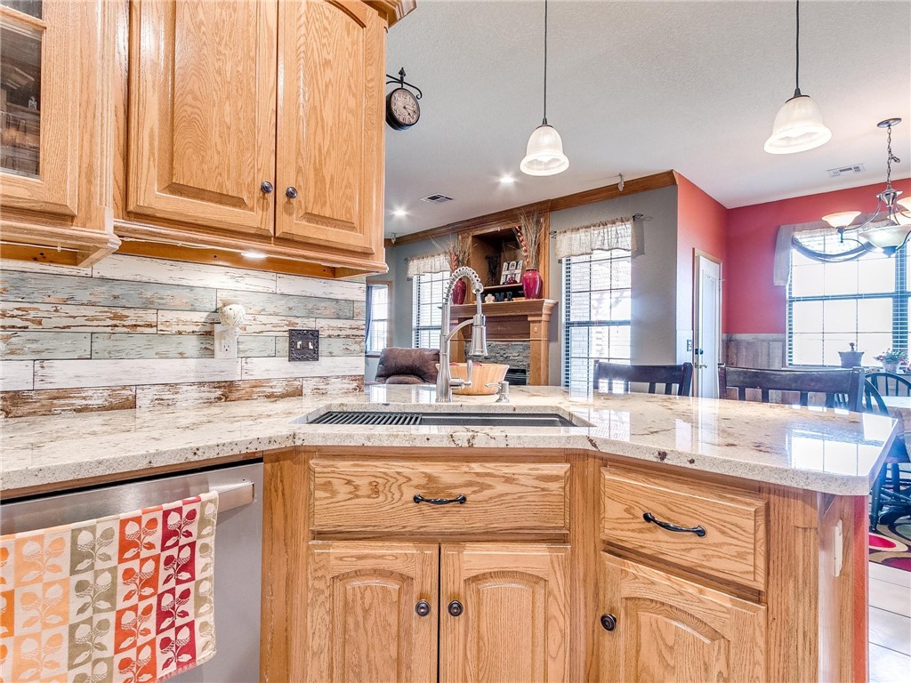 152 Cypress NW