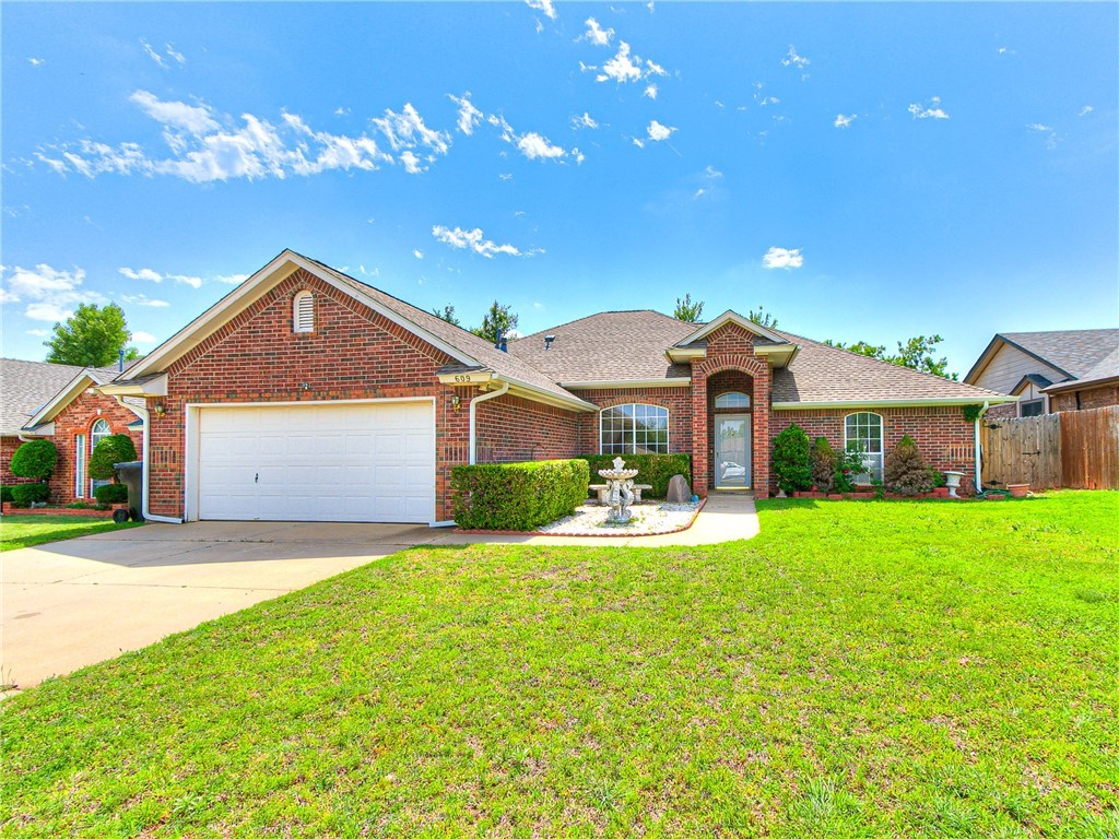 609 Bluegrass Lane