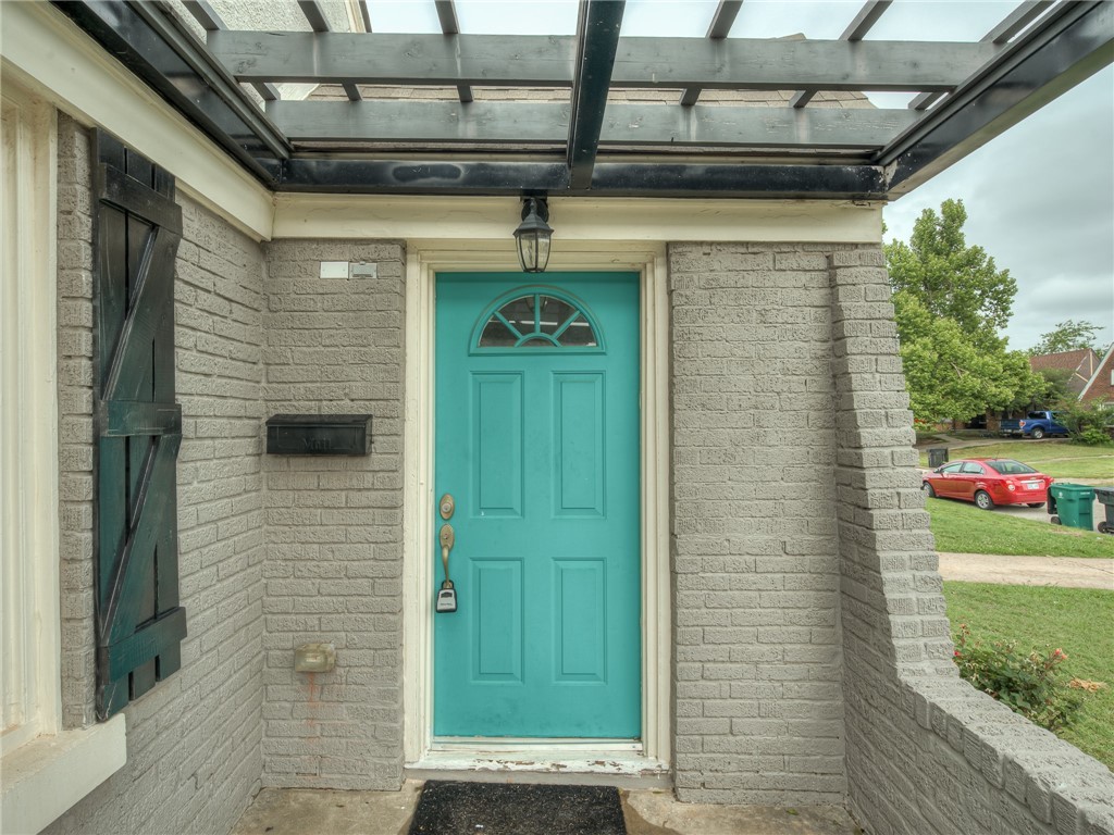 2748 NW 22 Street