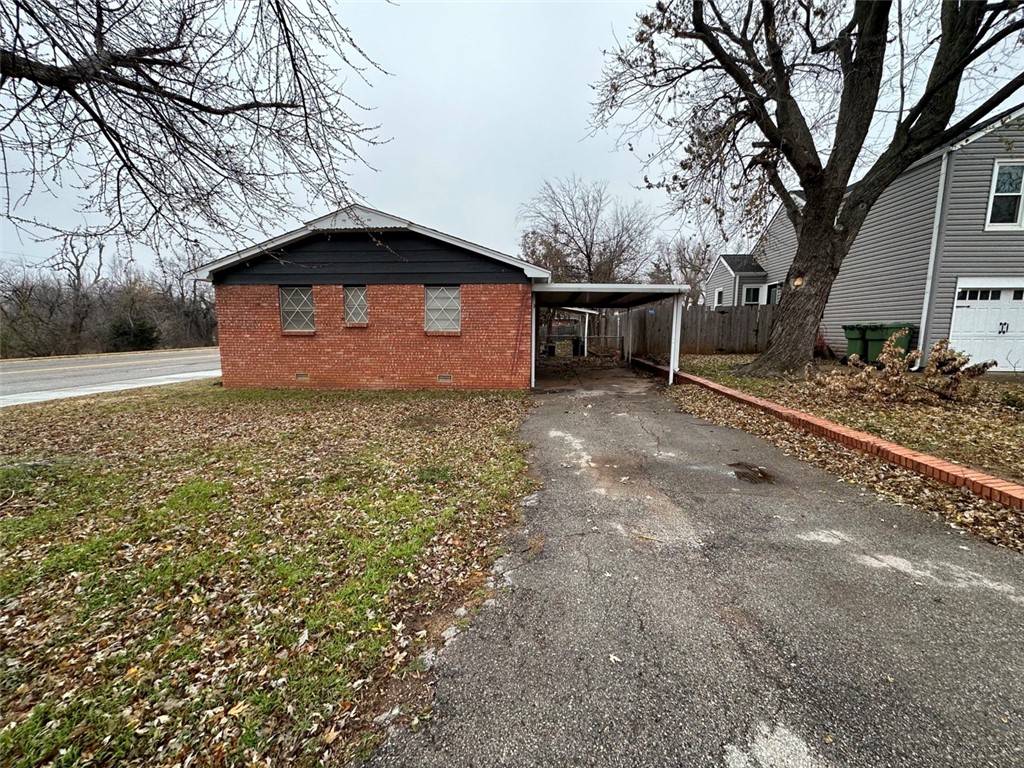105 Garth Brooks Boulevard