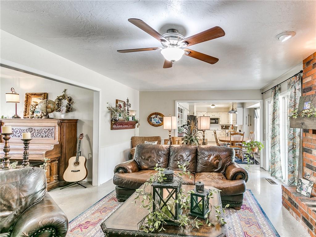 11804 Ashford Drive