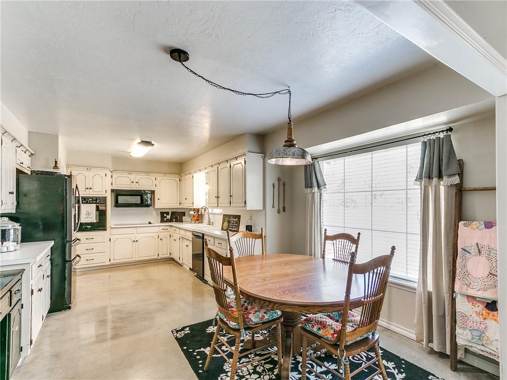 11804 Ashford Drive