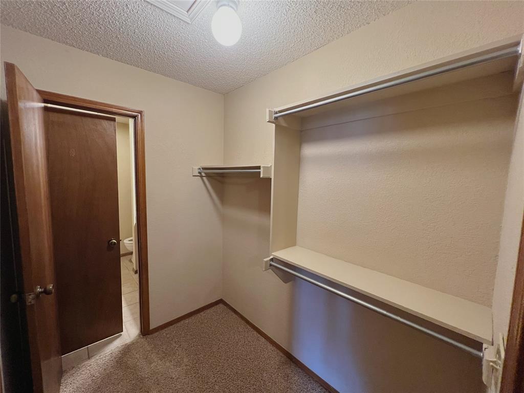 14148 Crossing Way East